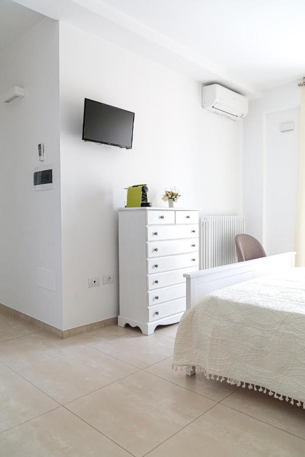 Casa Clementina Rooms Vista Mare Porto Cesareo Dış mekan fotoğraf